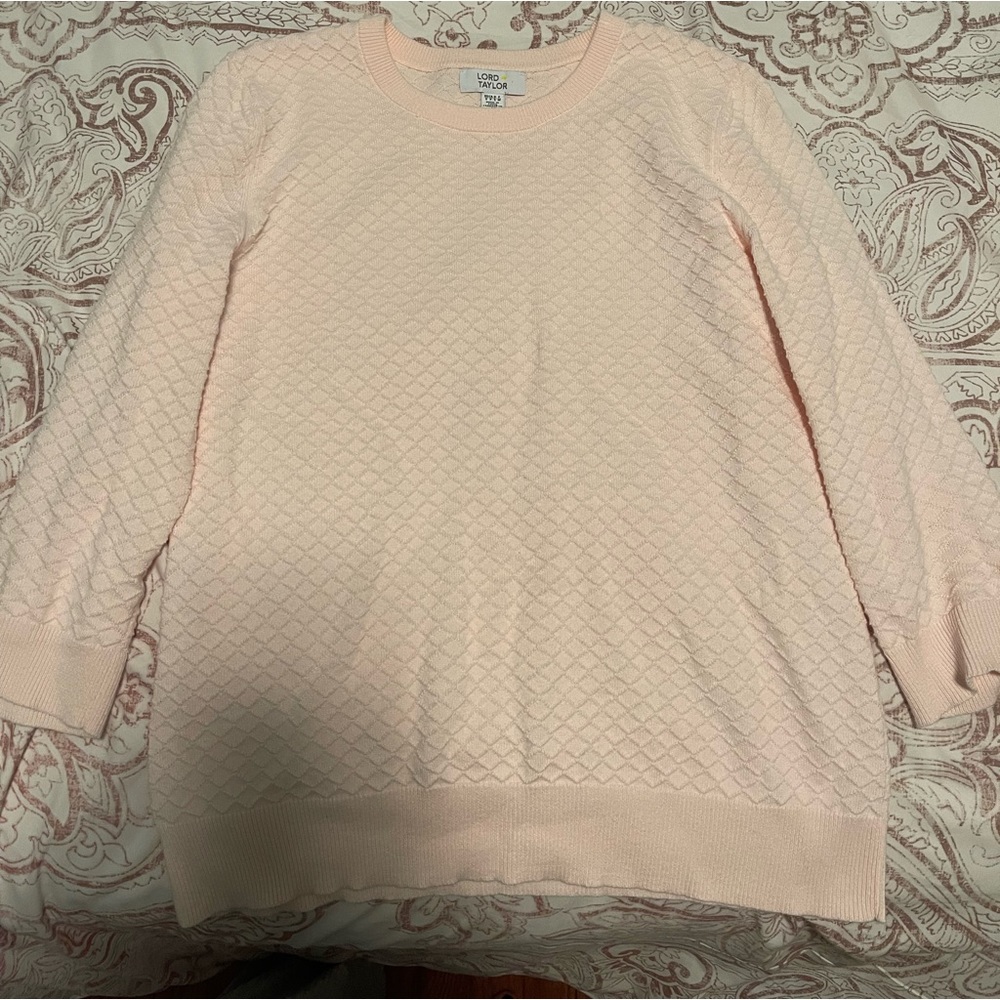 Lord and Taylor crewneck sweater